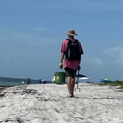 beach_bagz's profile picture. #DoGood ♻️🌎❤️ co-founder @beach_token