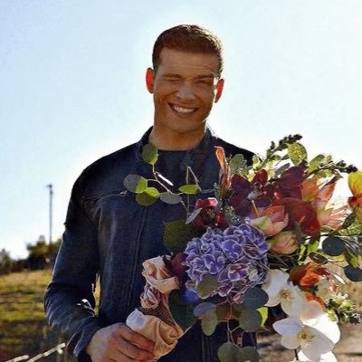 m0v1est4r's profile picture. buddie truther and ikiiky #1 fan