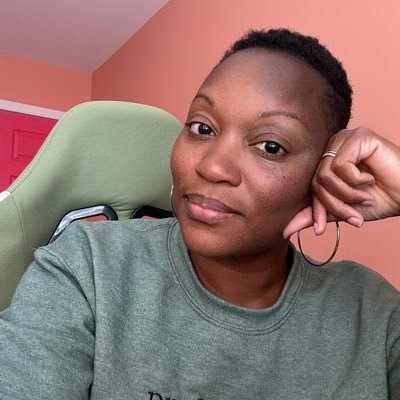 LaughsInMelanin's profile picture. Ava’s bald headed mama