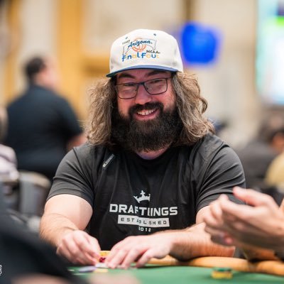 TheRedScare10's profile picture.