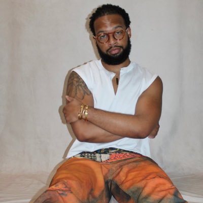 you’ll only find love over this way🫶🏾 soulquarian🕊️ | World Traveler | USAF Vet
