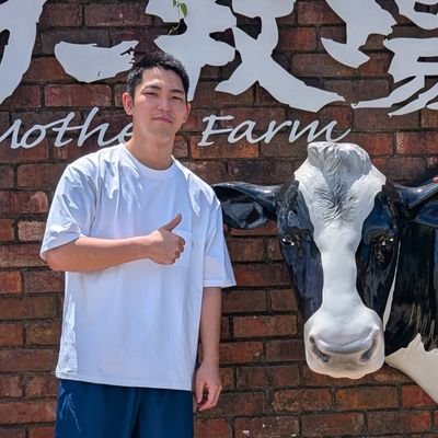 H11 / 短髪直毛専 / 筋トレ2年目 /
パンツのサイズはLサイズ /
筋トレ垢:@dai__gym