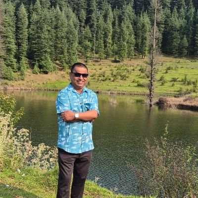 उत्तर प्रदेश सरकार से मान्यता प्राप्त पत्रकार,
ब्यूरो चीफ,
सहारा न्यूज़ ब्यूरो,
हिंदी-उर्दू प्रिंट मीडिया/इलेक्ट्रॉनिक मीडिया,
उत्तर प्रदेश