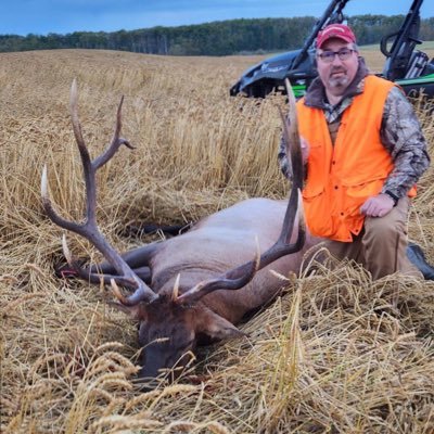 Married, father, grandpa, life long fan of Riders, Capitals and Rustlers. Location manager Synergy AG Govan