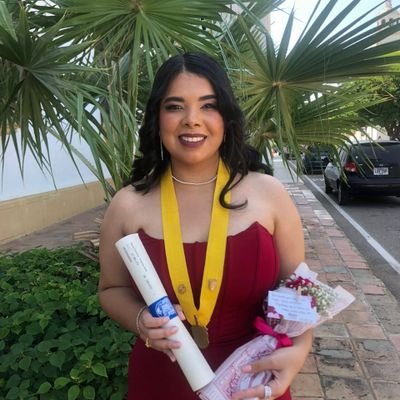 yriannava's profile picture. Médica Veterinaria