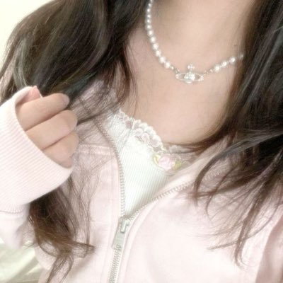 babybunnylilly's profile picture. she/her | 13 | #shedtwt