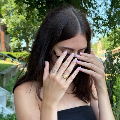 kylemooney4pres's profile picture. she/her