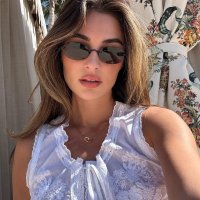 CHLOE (@chloe42146075) 's Twitter Profile