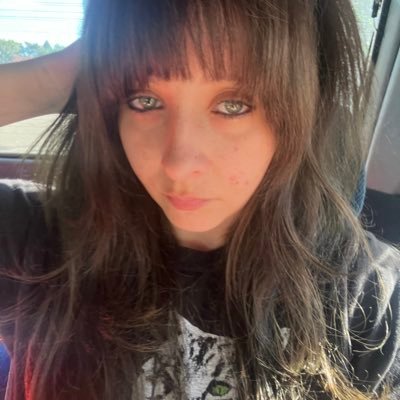 27 | any pronouns | @twitch pride guild!! | shit poster | business inquires: litlinkcontact@gmail.com