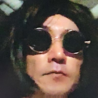 UncJ111's profile picture. ミュージシャン。総合芸術家。作詞作曲ボーカルダンス映像音声編集メイクスタイリストいけるところまでひとり。手作業重視。どうしても足りないところはAIか人の才能を借りる。アナログ好きだけど、崇拝はしない。人間の手ぐせをどこまで残せるか、AIとの戦いに挑む。オジが独力でヒット出せるかどうか見ろ。