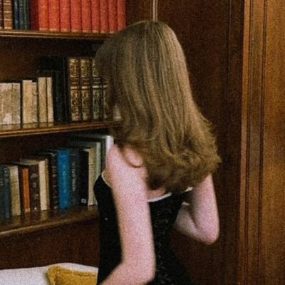 _ccilu's profile picture. 