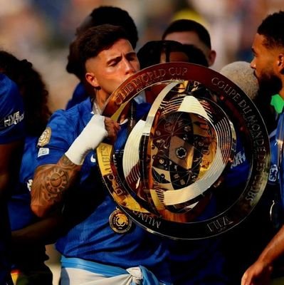 My thoughts are my own, and I only think, live and breathe and tweet Chelsea, if it pisses you off, then I've already won!💙
We've got Enzo in the middle 🎶🎶