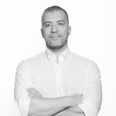 DecentrlParadox's profile picture. Anti-False News.