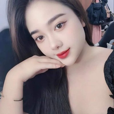 AnnseKent10699's profile picture. 