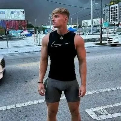 PaulCassidy28's profile picture. Fitness and a gay pornstar