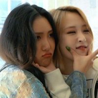 chicken tender 🇹🇷🎗 (@moonoexiste) Twitter profile photo