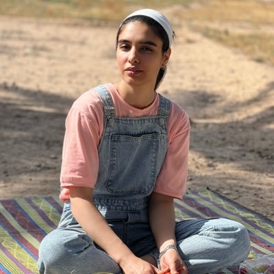 حالا بد باشیم یا خوب ادا نداریم تو کتابمون
https://t.co/g11H1JUr9Y