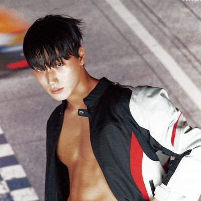 pananambitan_'s profile picture. Bet you rue the day you kissed the writer in the dark.