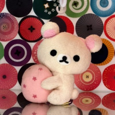 R7.7.4最愛の母が他界。新たな人生スタートです。コリラさんの付き人🐻。2016年8月23日、栃木県で🐻さんと出会う。写真はiphone14Pro☆*。 ※名前の呼び方は新旧好きな方でOK\♪♪/ バルーンアートMARIMOさんのジャーマネです🎈MARIMOアカウント→(@vayJsNX435OFSDm)