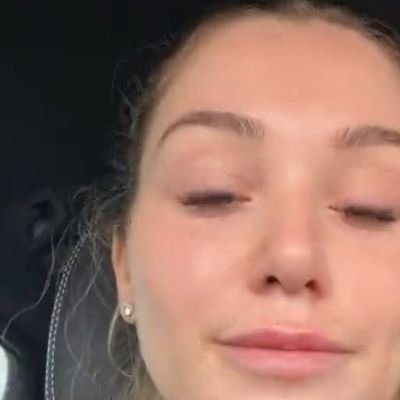 Ella64300634's profile picture. easy going girl hard to hurt I stand with trump