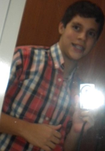 sou meio exagerado,mas so uma pessoal legal e q podem contar cmg,querem saber mais,me sigam!