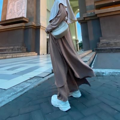 aleazaf's profile picture. ‧₊˚♪ 𝄞₊˚
