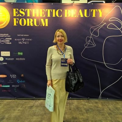 Elizabe65092457's profile picture. Being good to others also makes you feel good 😊