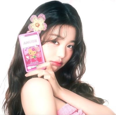 𓏲 ˖. ♡̷̸ can be both #studytwt and #bookstwt 𓂃 !