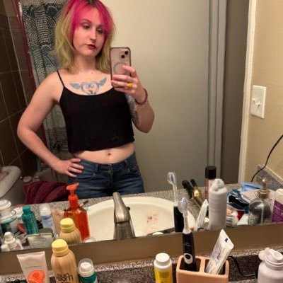 Mars is my ruling planet, which is why I’m so spicy. they/them ✨