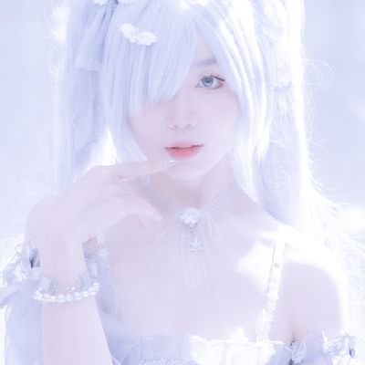 성인 / #刘宇宁 💛 / cosplay / 제작러 / 무기상점 @npc__Yura / 소품 수주 문의🔨 https://t.co/J8bDqzk7Ha / 📩 npcyura@naver.com