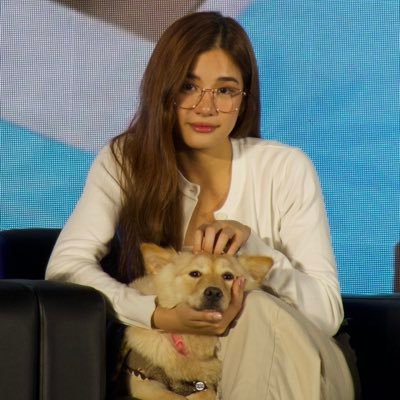 bloomtaratarat's profile picture. 