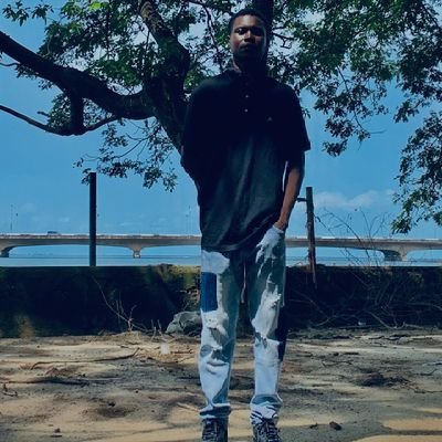 The music Messiah|| Creating music that connects deeply with real-life experiences|| Soundfusing artiste||
IG & Tiktok/heis_brainz