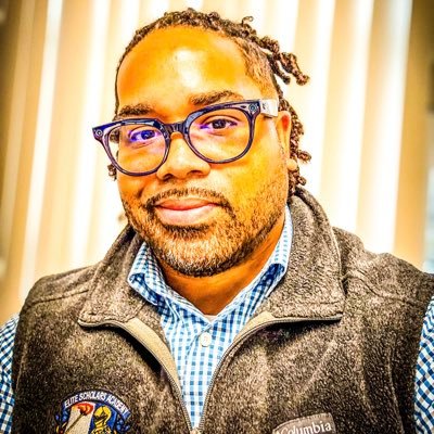 @ScholarsElite | Head Men's Basketball Coach 🏀| Head Men's Soccer Coach ⚽️| Strength & Conditioning Instructor 🏋🏽♂️| Husband | Father of 2 | Child of GOD ✝️