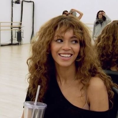 panetone_09's profile picture. I cant believe my mind