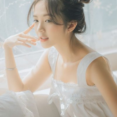 Carolin55660715's profile picture. 