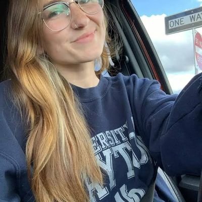 sosyymatilhj's profile picture. down to chill