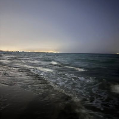 isiiy1's profile picture. تأمل عزيزي القارئ جمال صفحة المستخدم