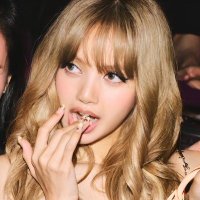 duli 霙办柎 馃惓馃Ν (@glnpinks) 's Twitter Profile
