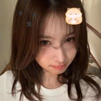 ashley. (@ezffervescent) 's Twitter Profile