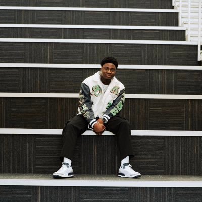 _Charles_xi11's profile picture. MANCHESTER UNITED ✊🏽💯 @ManUtd @HarfordCC, @MorganStateU, Follow on Instagram:_charles_xi ,Snap: cayomi53,