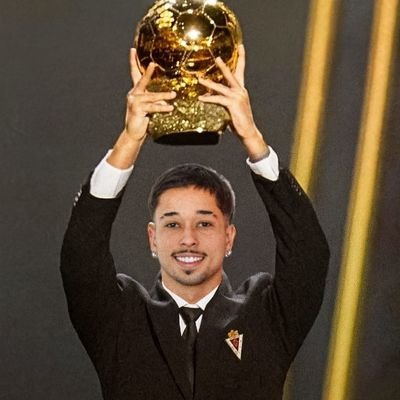 Del Real Murcia y nada más.
Aunque siempre apoyando a los equipos de la región.
Palmberg balón de oro ya