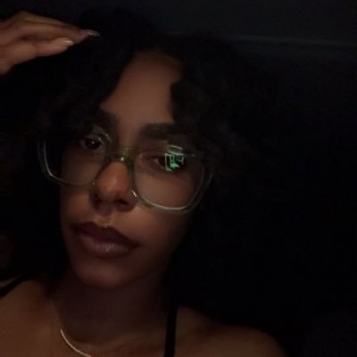 ta_lisa1's profile picture. BLM now and forever// she/her//🏳️‍🌈