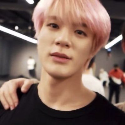 thxgodofu's profile picture. สุขอื่นใดยิ่งกว่าความสงบไม่มี