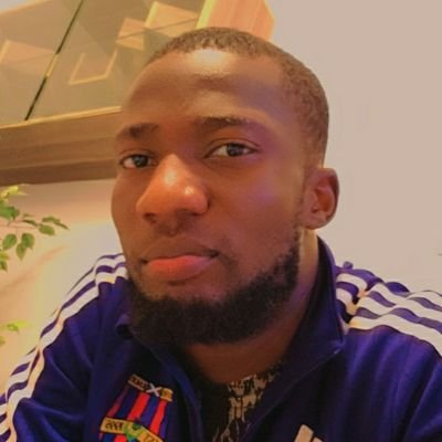 No politics or religion hate. I am here to laugh😀.|Chelsea⚽ fan|
music lover 🎵🎶
introvert|extrovert 🇳🇬