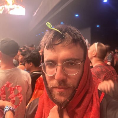 mango_lips's profile picture. specifically commenting inflammatory things in conservative threads. ☭ ☭. (Hardstuck ascendant 4ever).