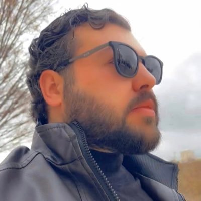 هاشميُّ من بِلاد بَنُو أُميّة، أنتمي لثورة آذار ٢٠١١