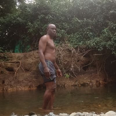 JVallecil's profile picture. No hables mal del puente hasta no haberlo cruzado.  
Solo se que nada se..,........
sigamonos