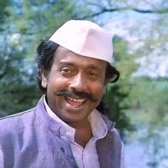 मराठी बोला, अरे बास्टर्ड!
हमारे यहां पैसे लेक गेंद फाड़ी जाती है
लिबरल भीमटे चमचे की गेंद की खाल उतार कर धूप में सुखा दी जाती है