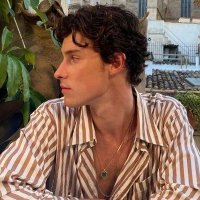 Ro is seeing Shawn again !! (@theweightwas) 's Twitter Profile
