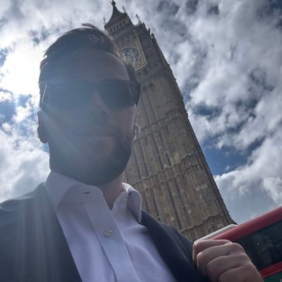 HendersTrevelya's profile picture. Politics of the present, history of the past, coffee for everything in between. 🇬🇧☕️